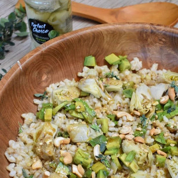 Ensalada de Mote con corazones de alcachofa y palta