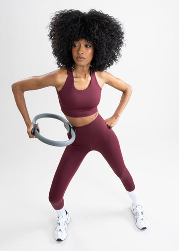 Peto Largo Dana Ember - Soporte Medio-Alto CompressFit™