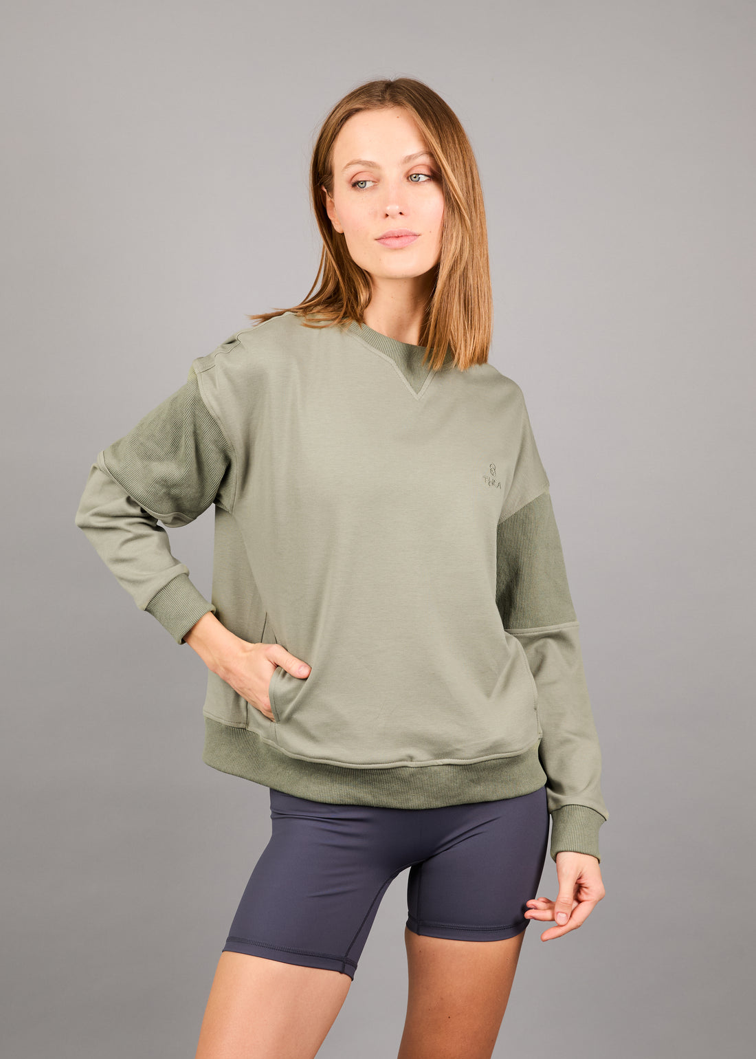 Poleron Hina Basil Green